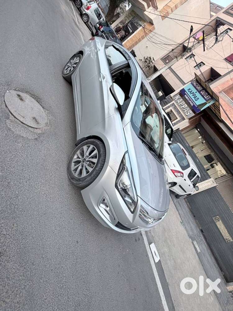 Hyundai Verna 1.6 Crdi Sx, 2016, Diesel