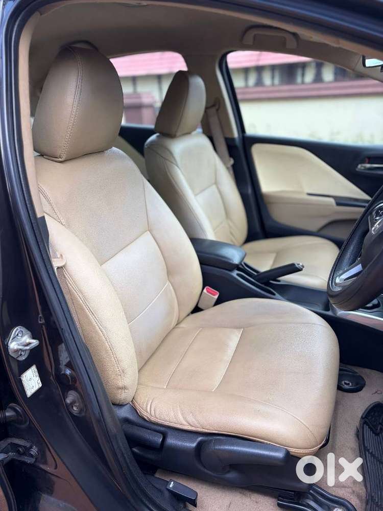 Honda City I-vtec V, 2018, Petrol