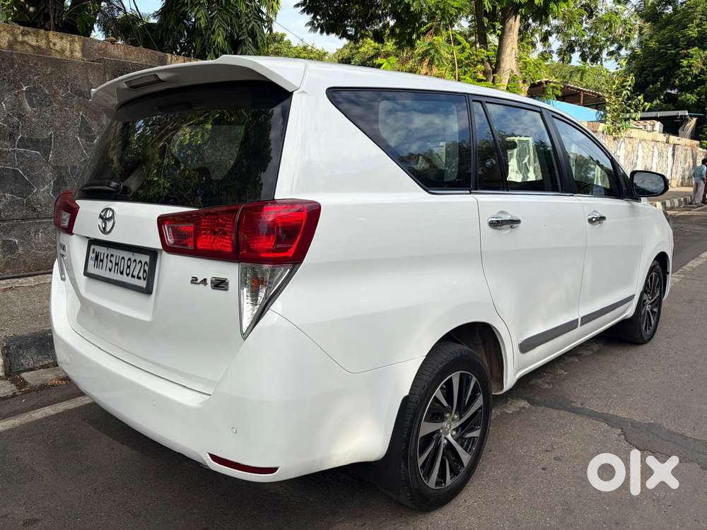 Toyota Innova Crysta 2.4 V 7 Str, 2022, Diesel