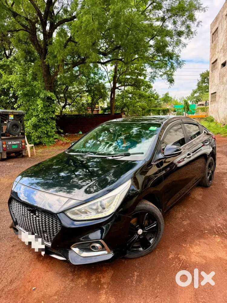 Hyundai Verna 1.6 Sx (o) Vtvt, 2018, Petrol