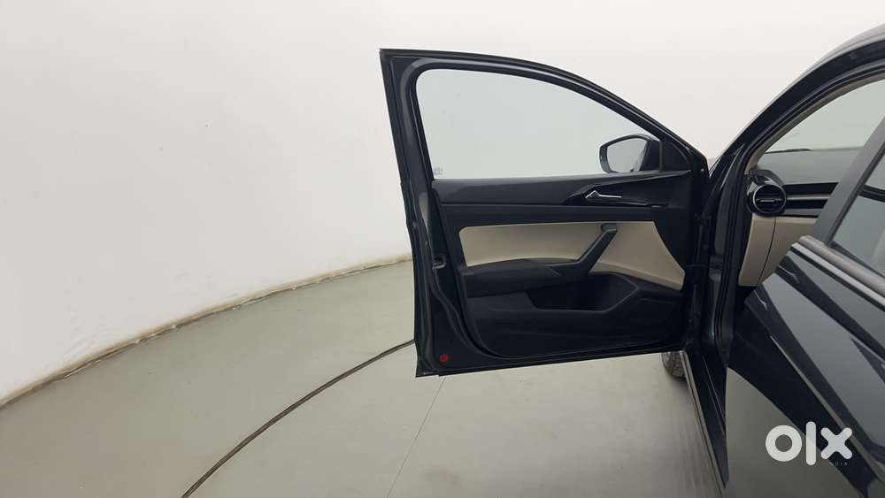 Skoda Slavia Ambition 1.0l Tsi Mt, 2023, Petrol