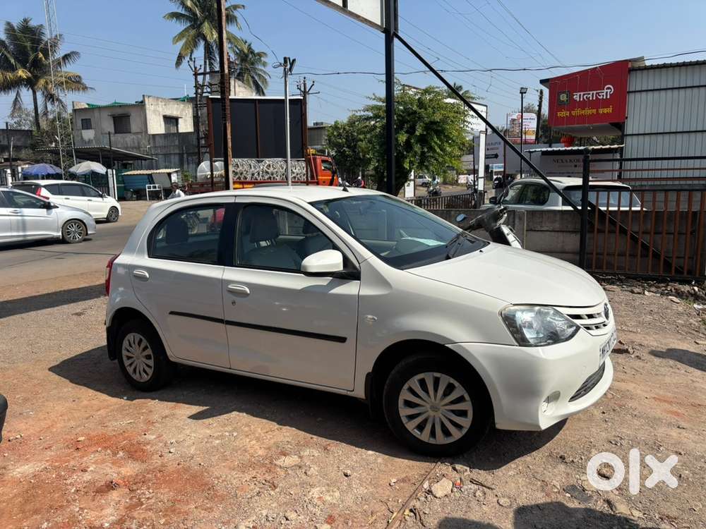 Toyota Etios Liva 2014 Petrol 29000 Km Driven