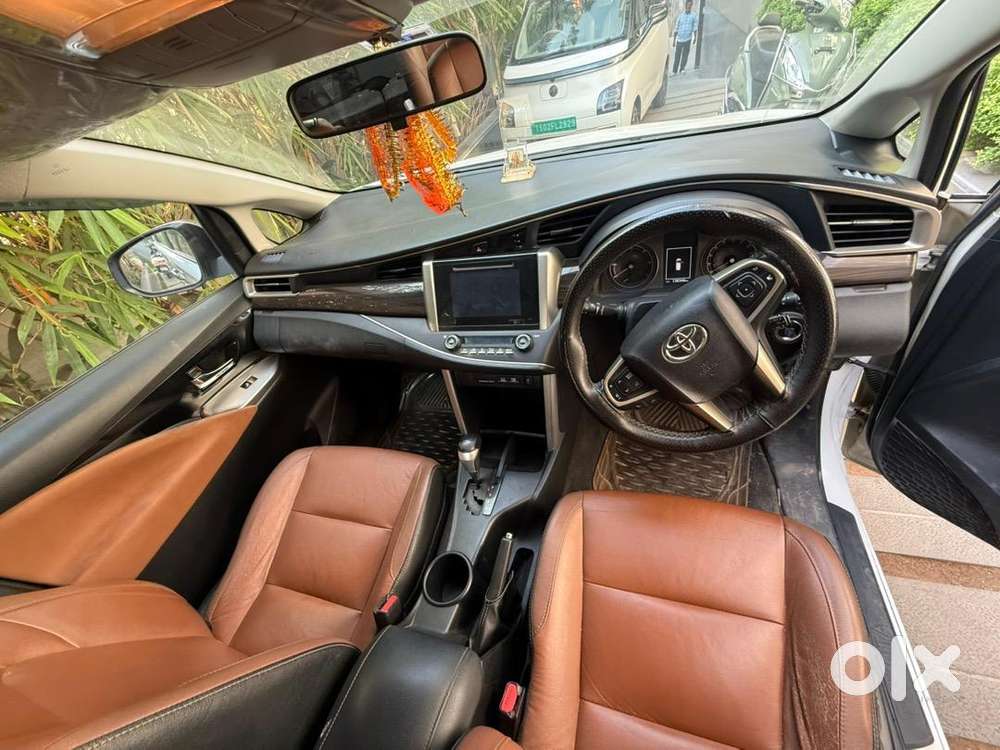 Innova Crysta Top End Showroom Track