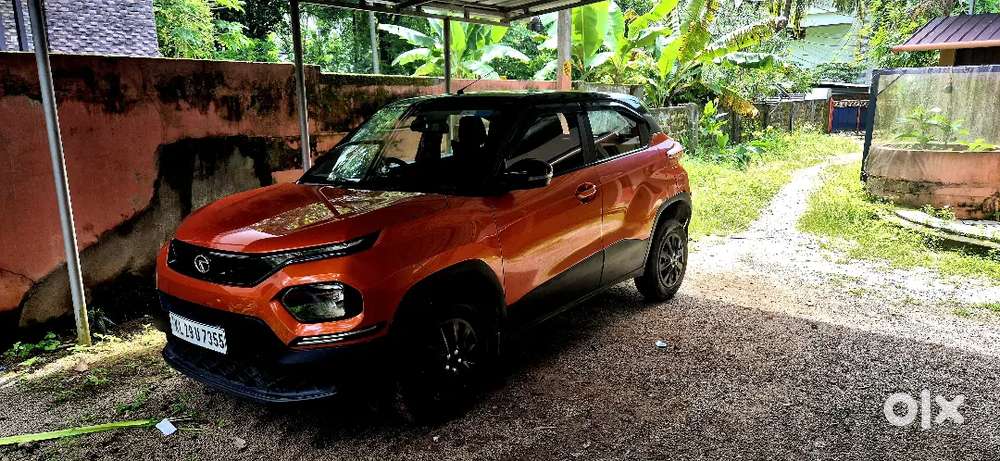 Tata Punch 1.2 Revotron Amt Dual Tone