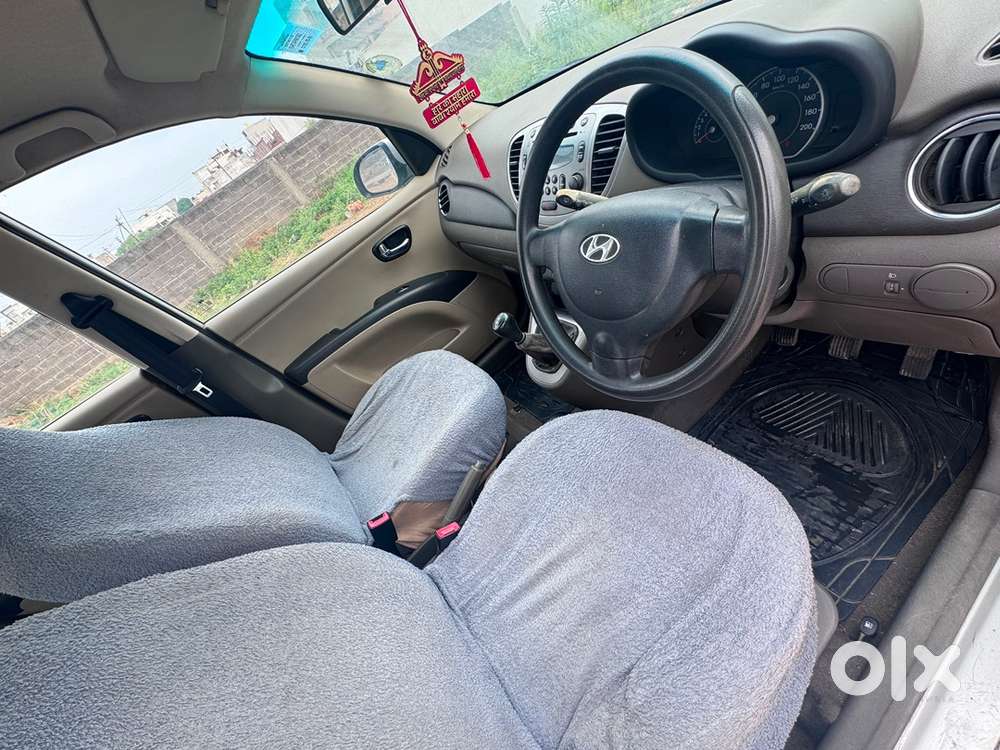 Hyundai I10 Sportz 2012 Model