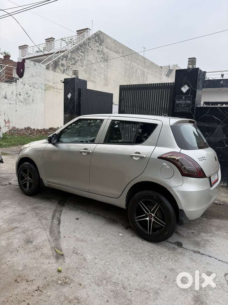 Maruti Suzuki Swift, 2015, Petrol