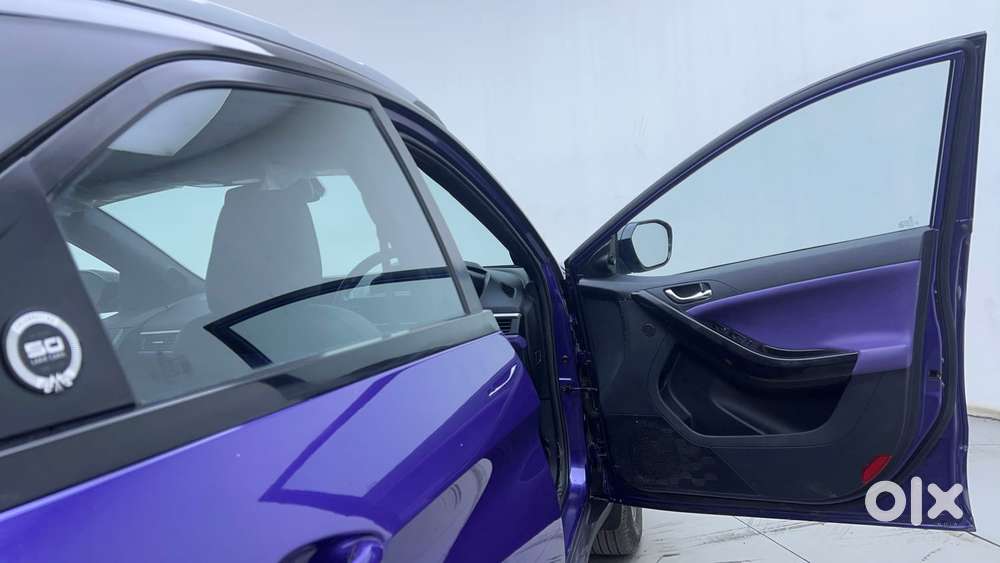Tata Nexon Fearless Plus S Purple 1.2 Revotron Petrol 7dca Dual Tone..