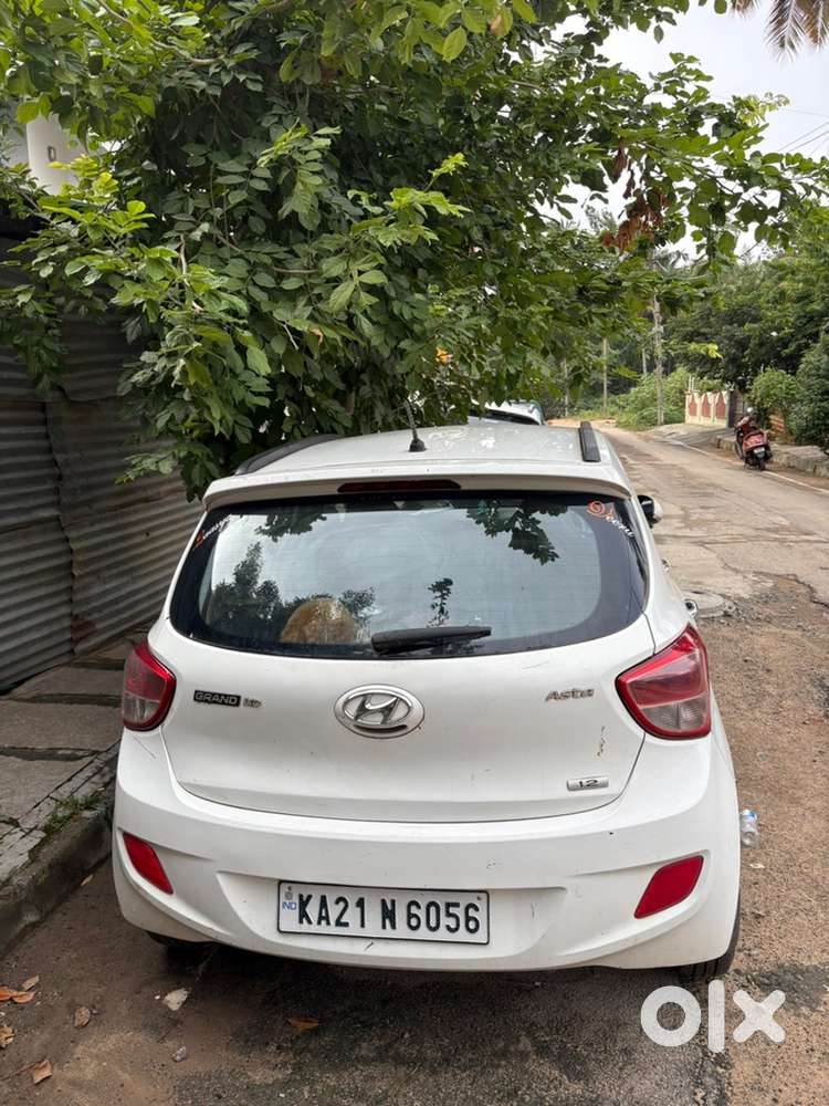 Hyundai I10 Petrol Manual 2014