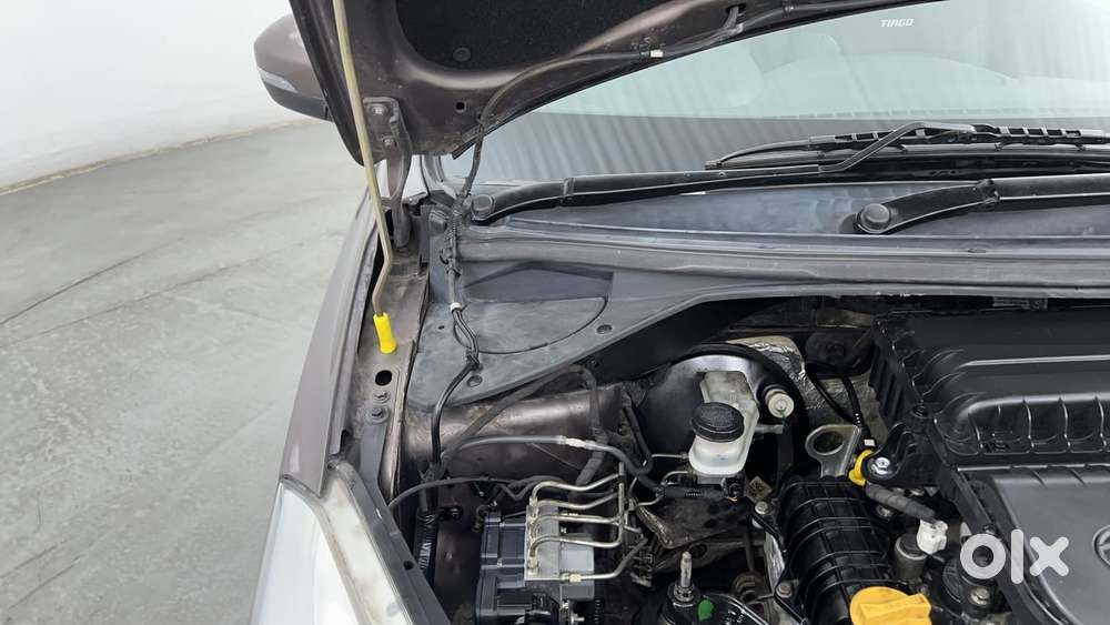 Tata Tiago Xz, 2016, Petrol