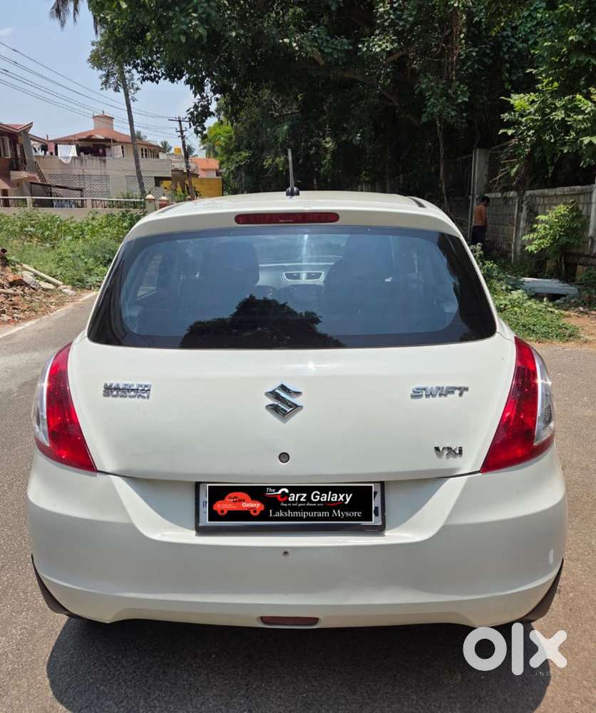 Maruti Suzuki Swift Vxi Optional, 2014, Petrol