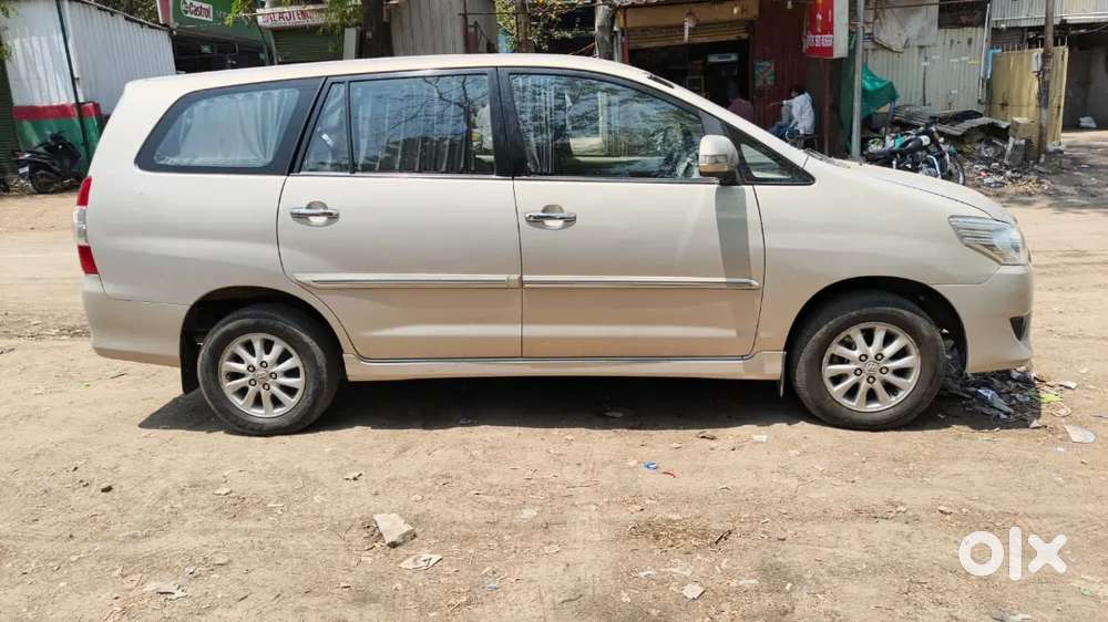 Toyota Innova 2013 Diesel Well Maintained