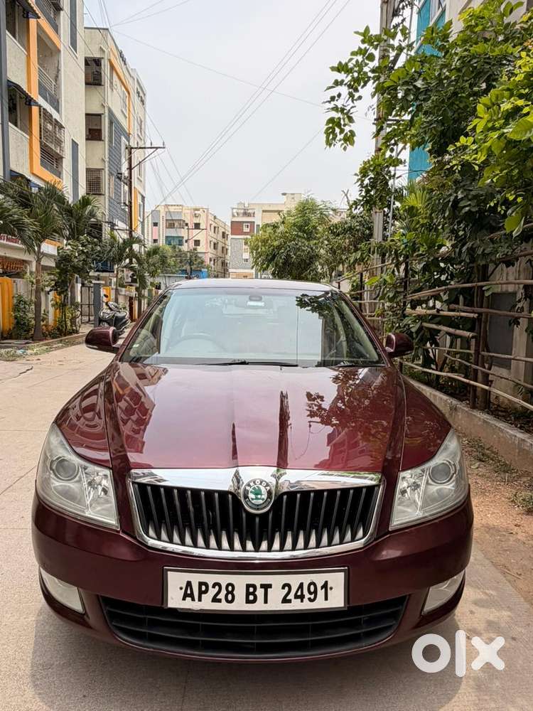 Skoda Laura L And K At, 2012, Diesel