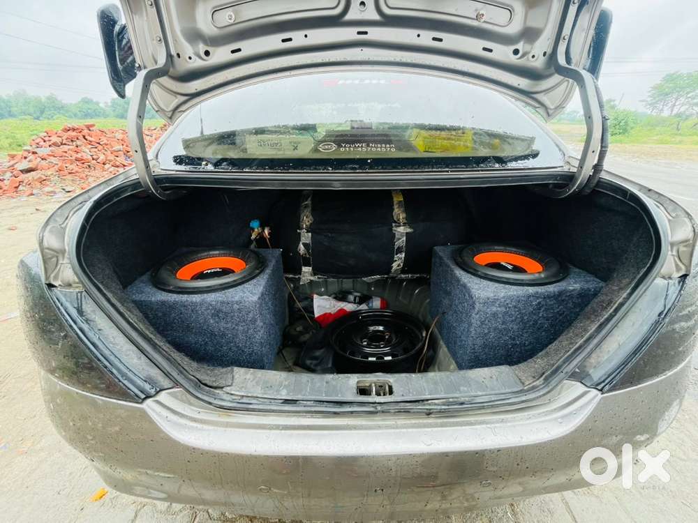 Nissan Sunny Xl 2011