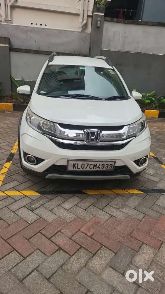 Single Owner Full Company Service Push Button Start