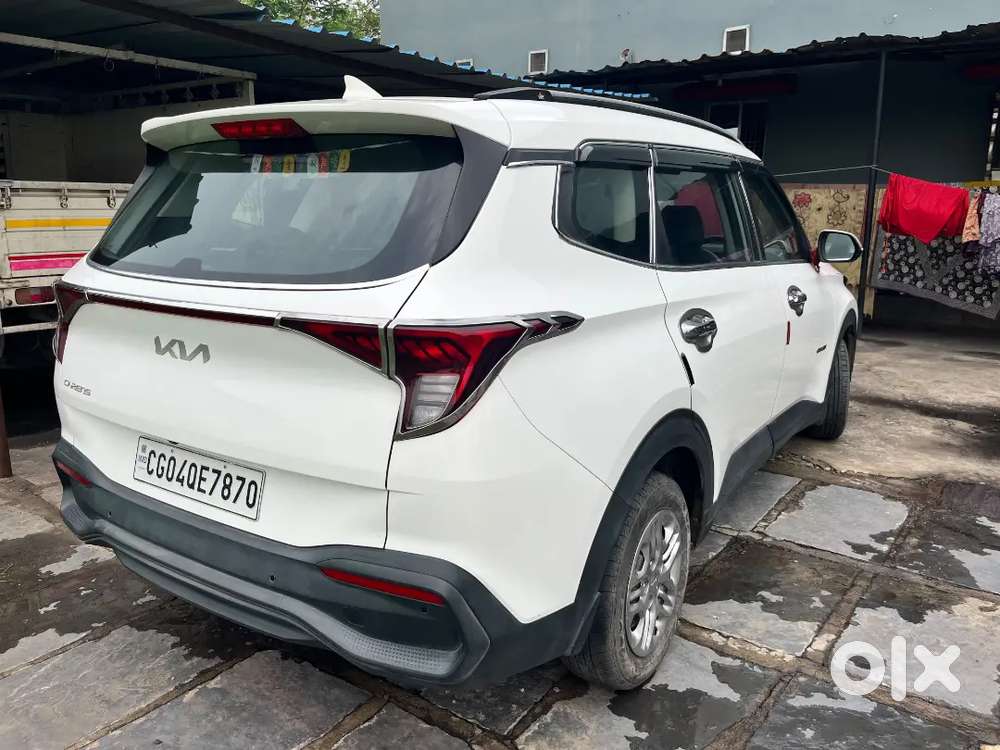 Kia Carens 1.5 Plus 2025
