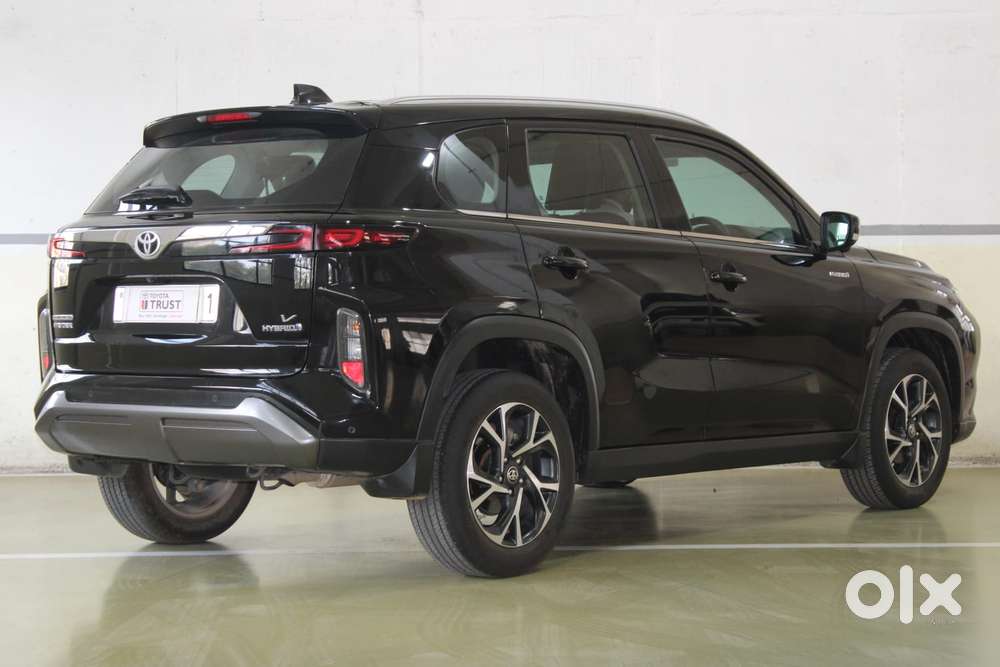 Toyota Urban Cruiser Hyryder 1.5 V Hybrid, 2023, Petrol