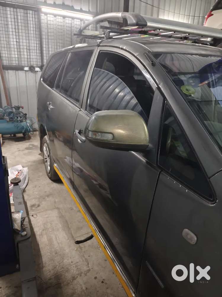 Toyota Innova 2012 Diesel