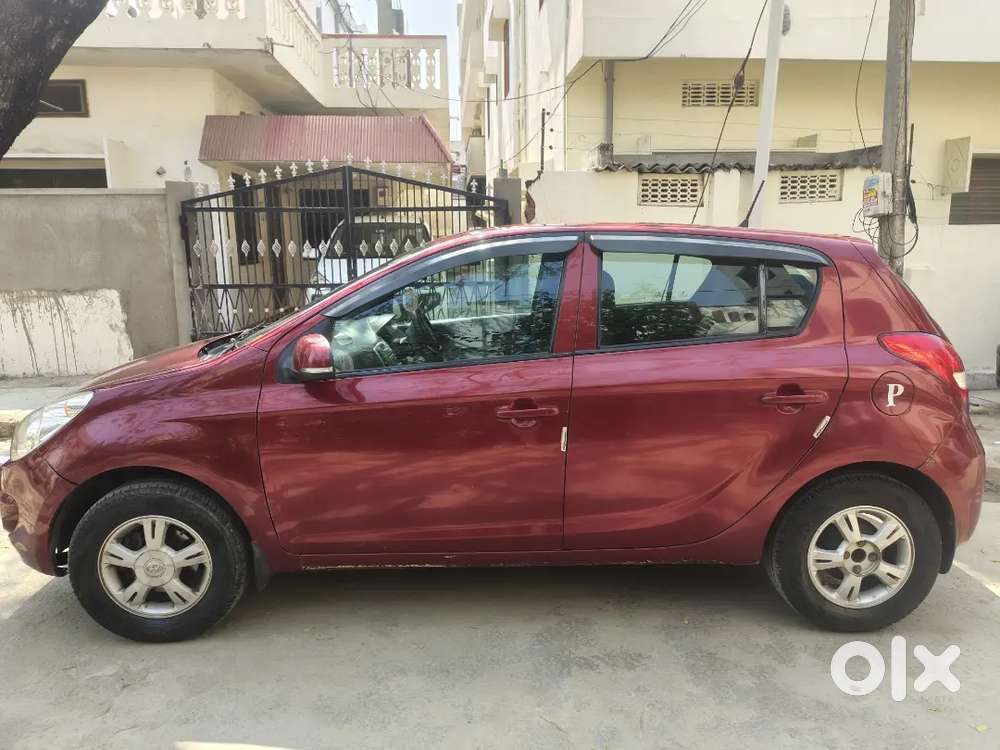Hyundai I20 2010 Petrol Well Maintained