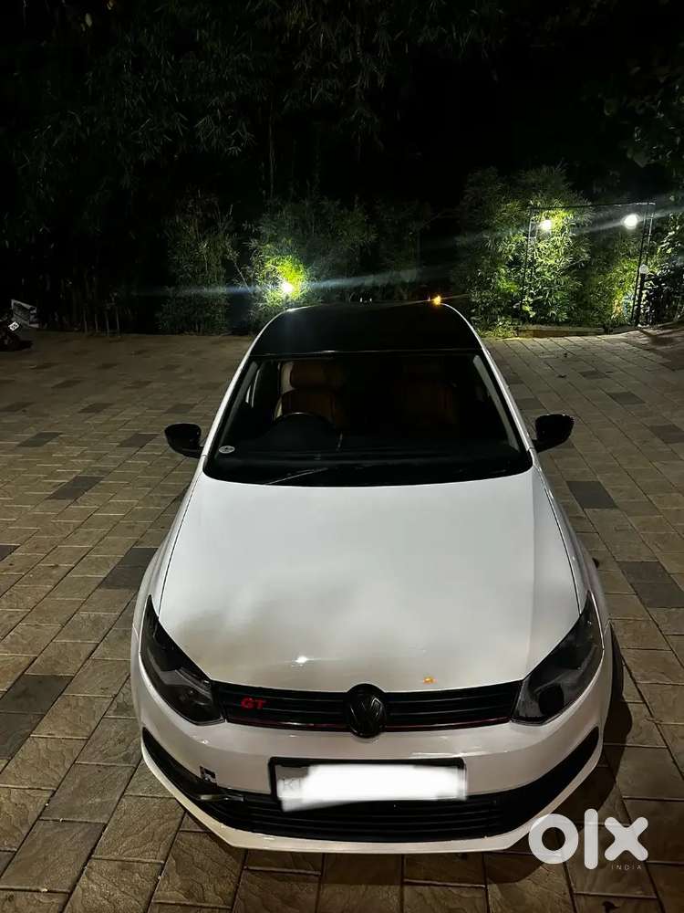 Volkswagen Polo 2015 Petrol 115000 Km Driven