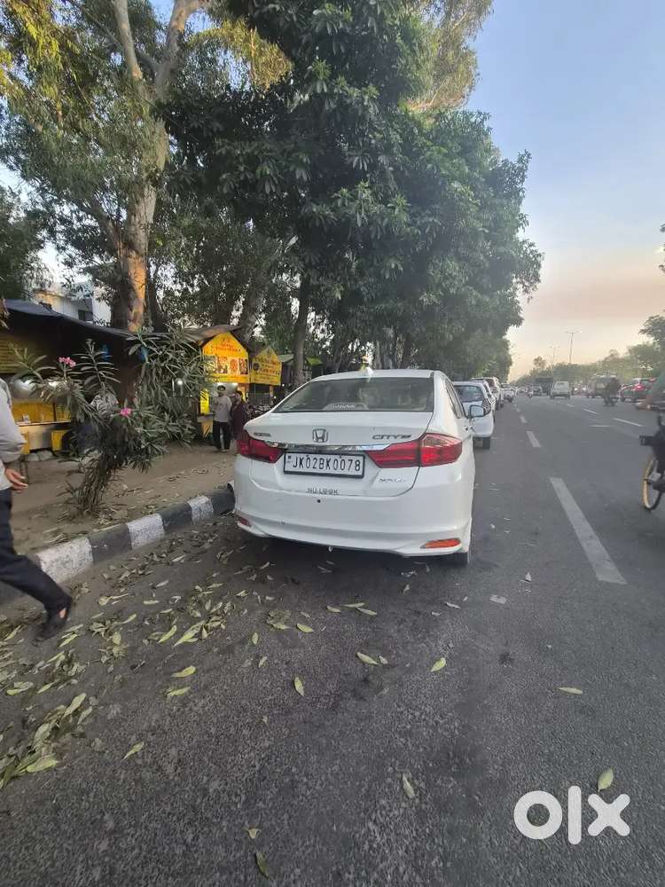 Honda City 2015 Sunroof Manual Petrol