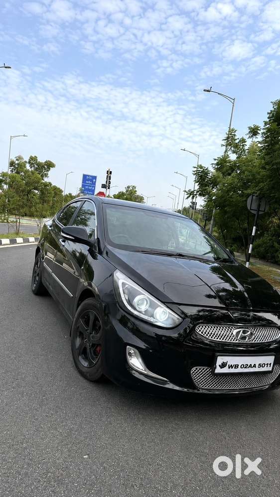 Hyundai Fluidic Verna 2012