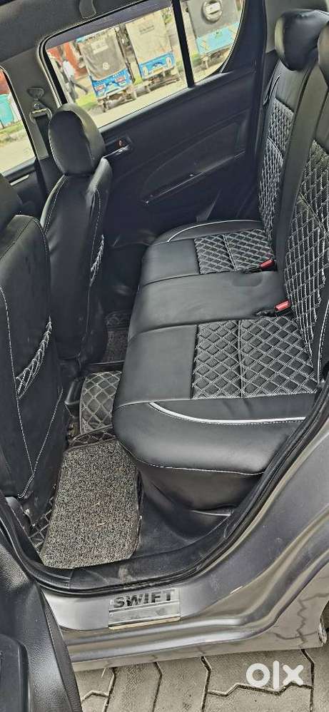 Maruti Suzuki Swift Vxi Optional, 2015, Petrol