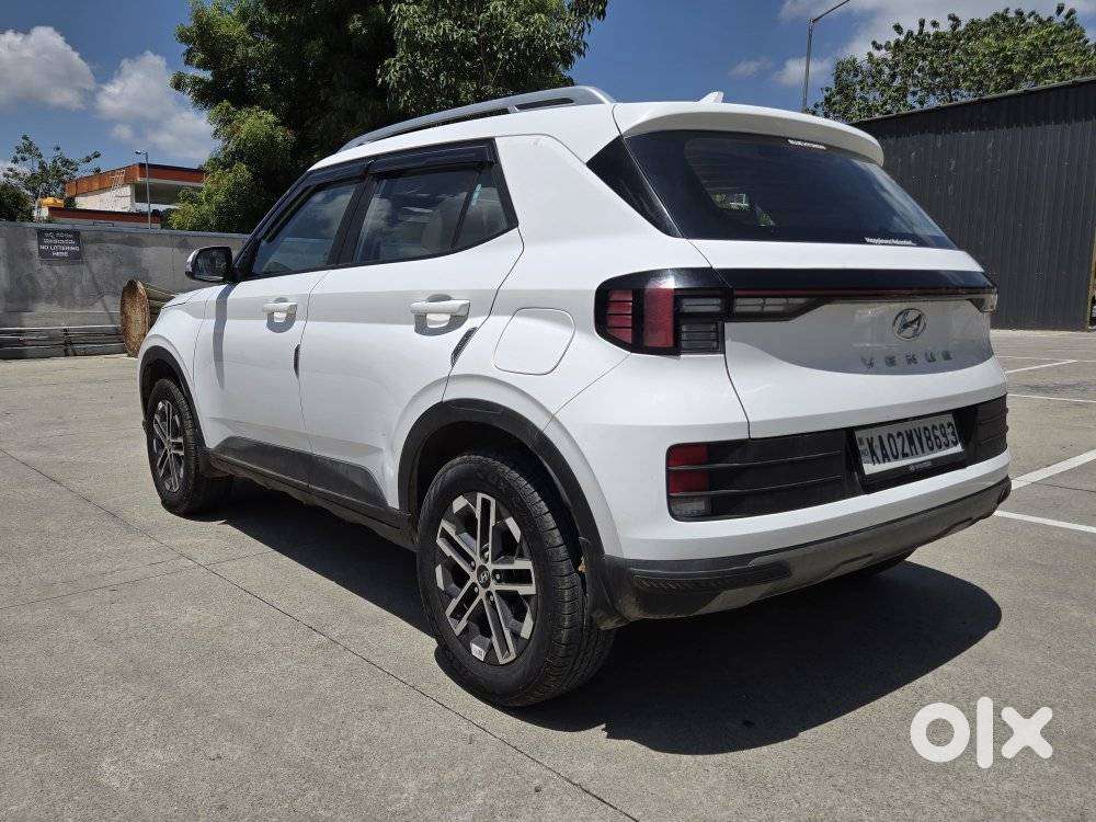 Hyundai Venue 1.2 S Plus, 2024, Petrol