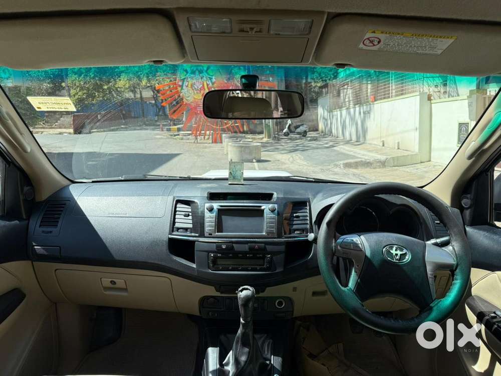 Toyota Fortuner 4x2 Manual, 2015, Diesel