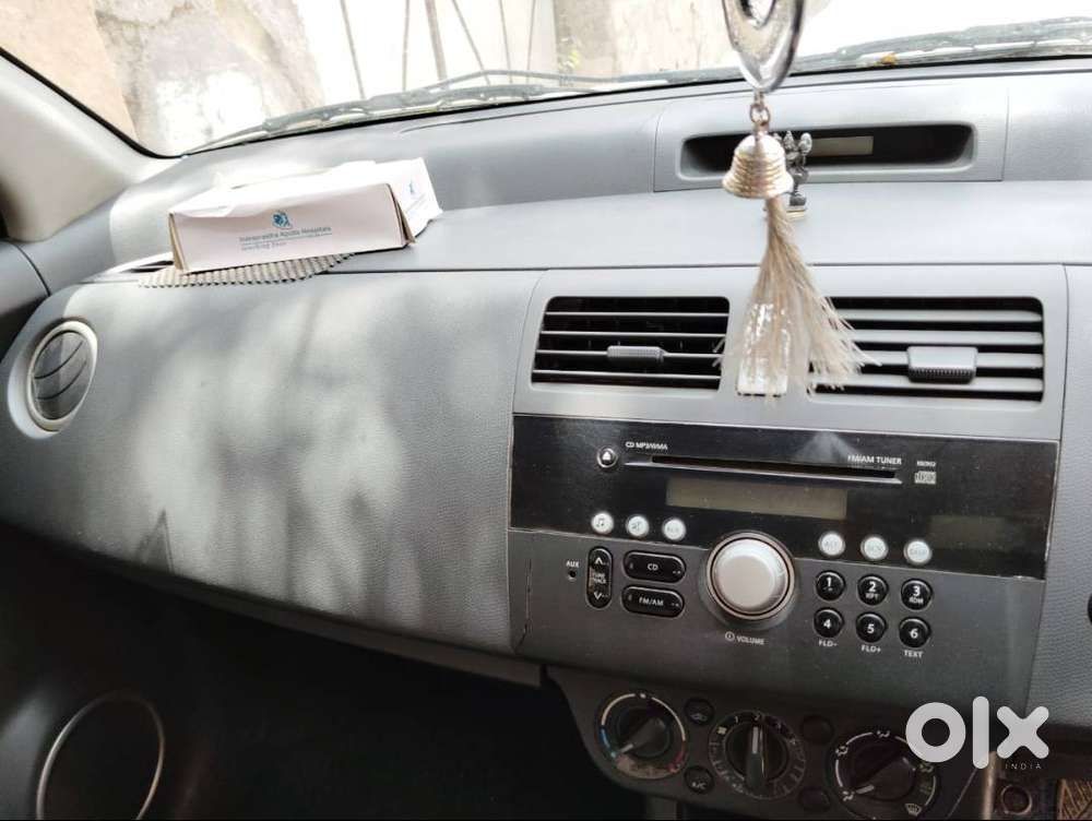 Maruti Suzuki Swift Dzire (2010) Vxi