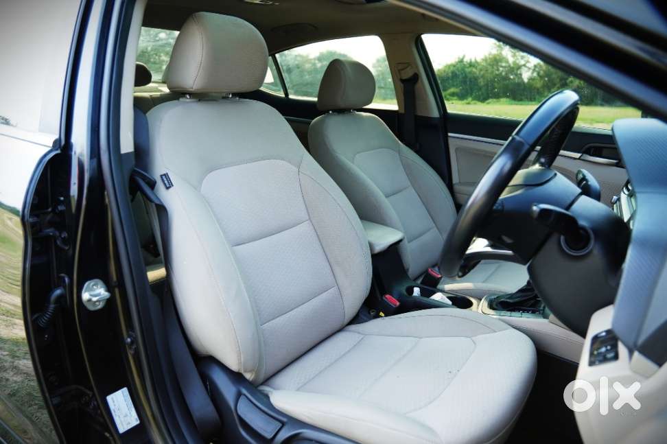 Hyundai Elantra Vtvt Sx At, 2021, Petrol