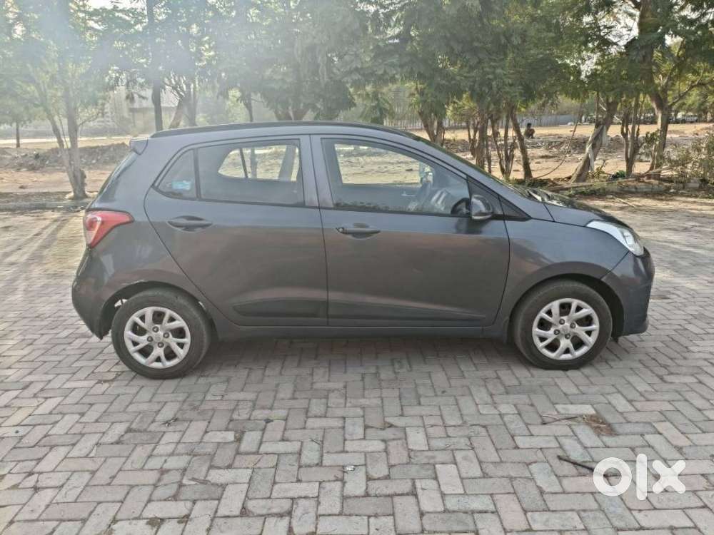 Hyundai Grand I10 Sportz O 1.2, 2018, Petrol