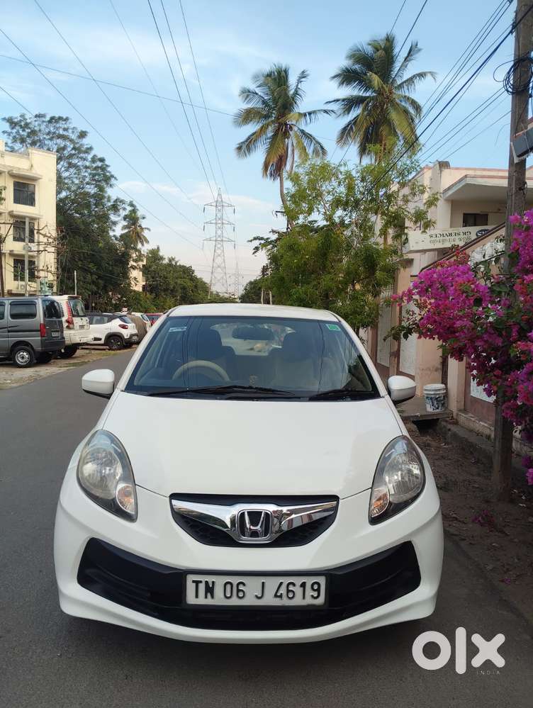 Honda Brio S (o) Mt, 2013, Petrol