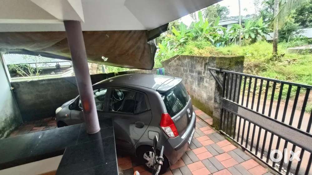 Hyundai Accent Hatchback 2010 Petrol Well Maintained