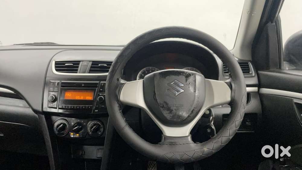 Maruti Suzuki Swift Vvt Vxi, 2017, Petrol