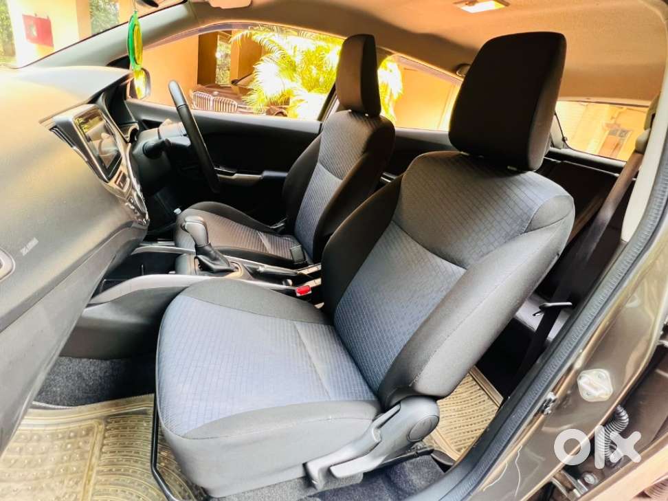 Toyota Glanza V Cvt, 2022, Petrol
