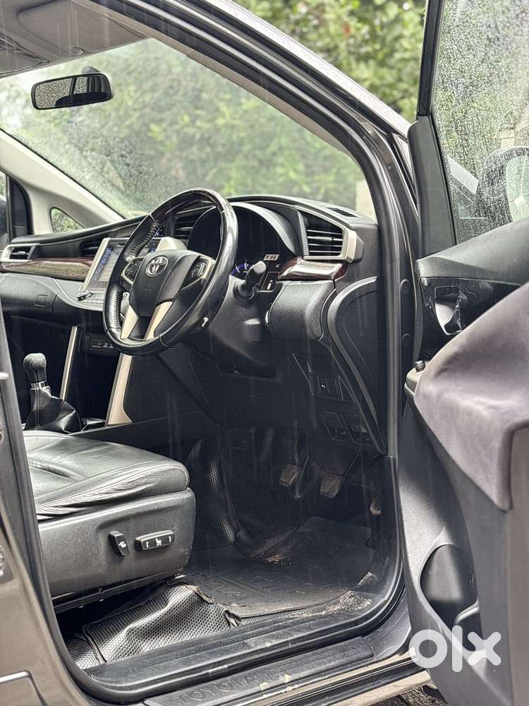 Toyota Innova Crysta 2.4 Zx Mt, 2016, Diesel