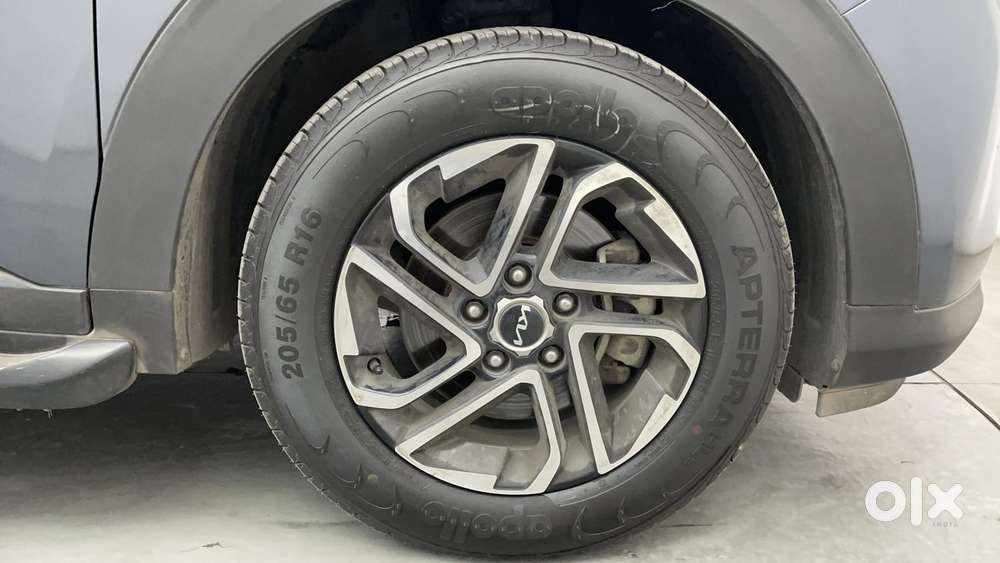 Kia Carens 1.5 Luxury Plus Diesel 7str Imt, 2023, Diesel