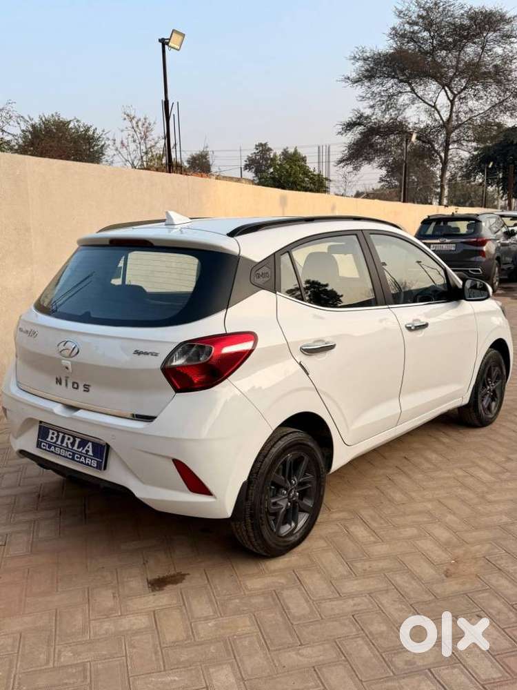 Hyundai Grand I10 Nios 1.2 Kappa Vtvt Sportz Cng, 2022, Petrol