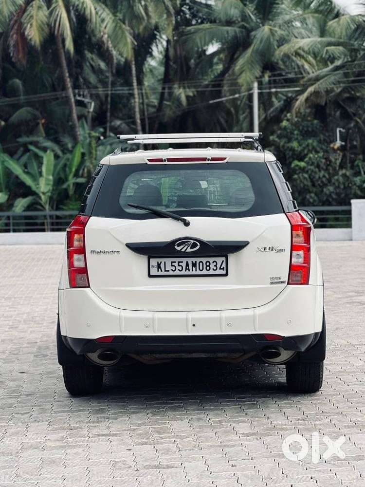 Mahindra Xuv500 W6 At, 2016, Diesel