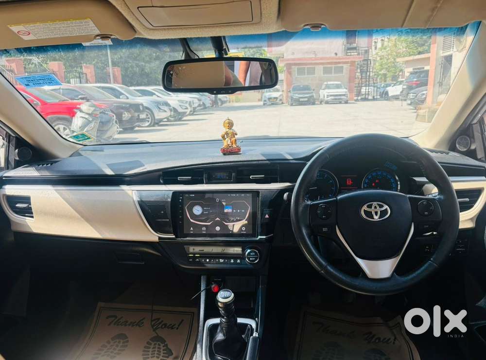 Toyota Corolla Altis 2015