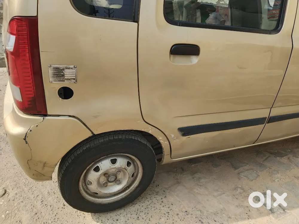 Dena Leni Hai