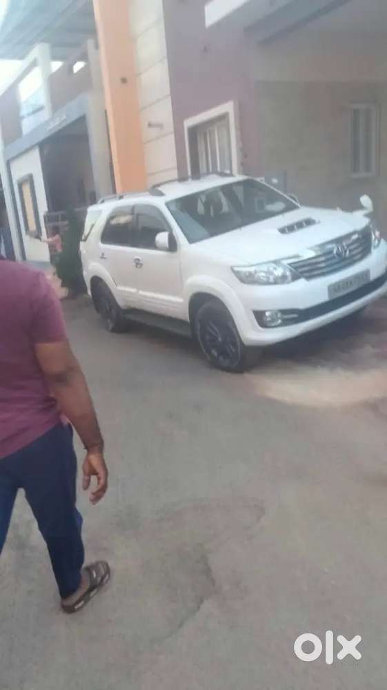 Toyota Fortuner Diesel 2013