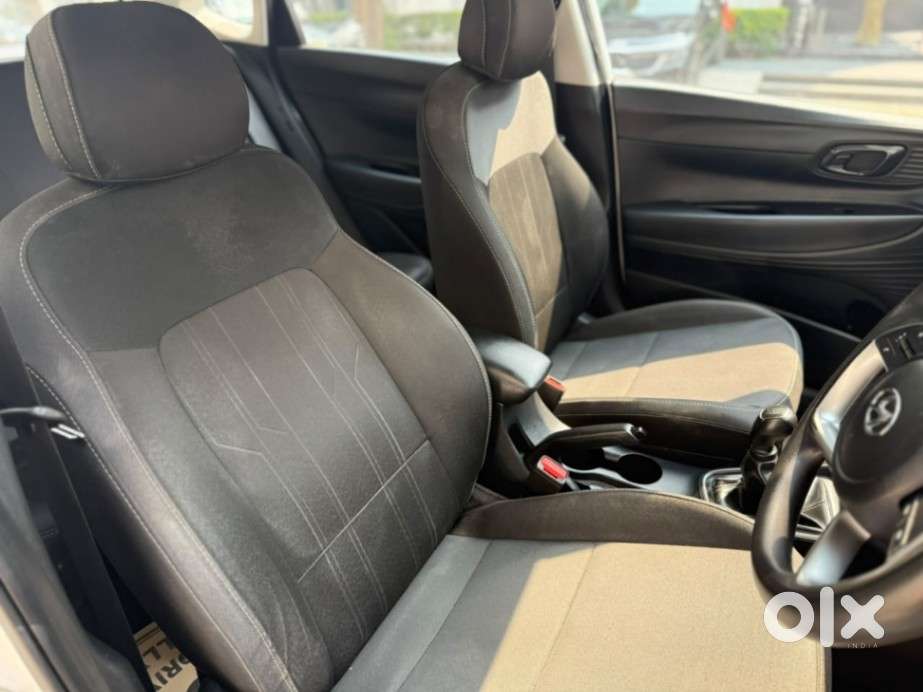 Hyundai I20 Magna 1.2 Mt, 2022, Petrol