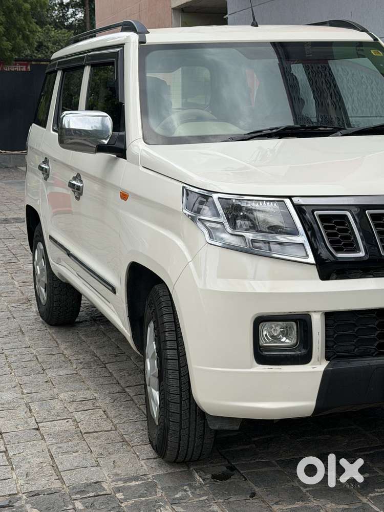 Mahindra Tuv 300 T6 Plus, 2020, Diesel