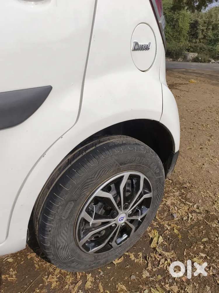 Maruti Suzuki Ritz 2014 Diesel 105000 Km Driven