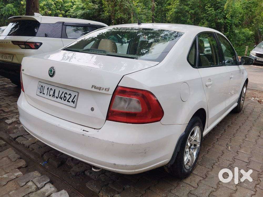 Skoda Rapid 2013-2016 1.6 Mpi Ambition Plus, 2013, Petrol