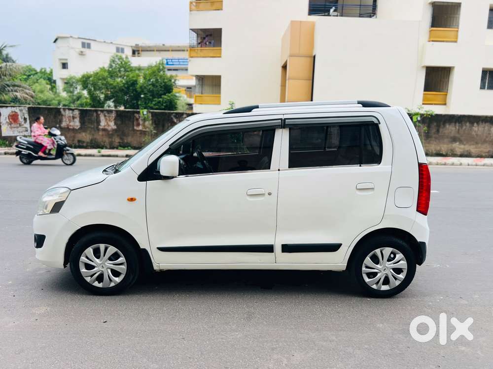 Maruti Suzuki Wagon R 1.0 Vxi Cng, 2015, Cng & Hybrids