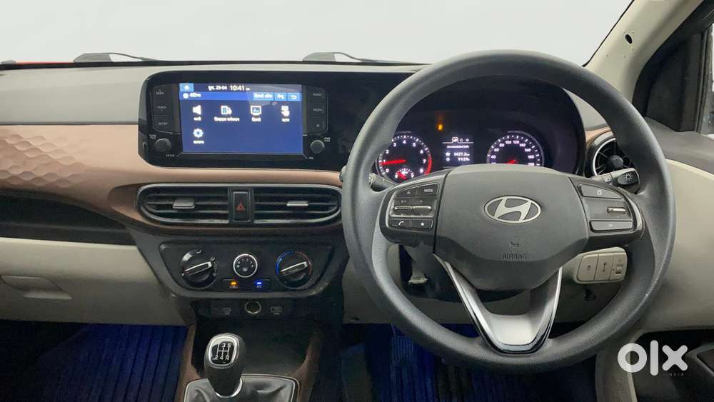 Hyundai Aura 1.2 Sx Cng, 2023, Cng & Hybrids