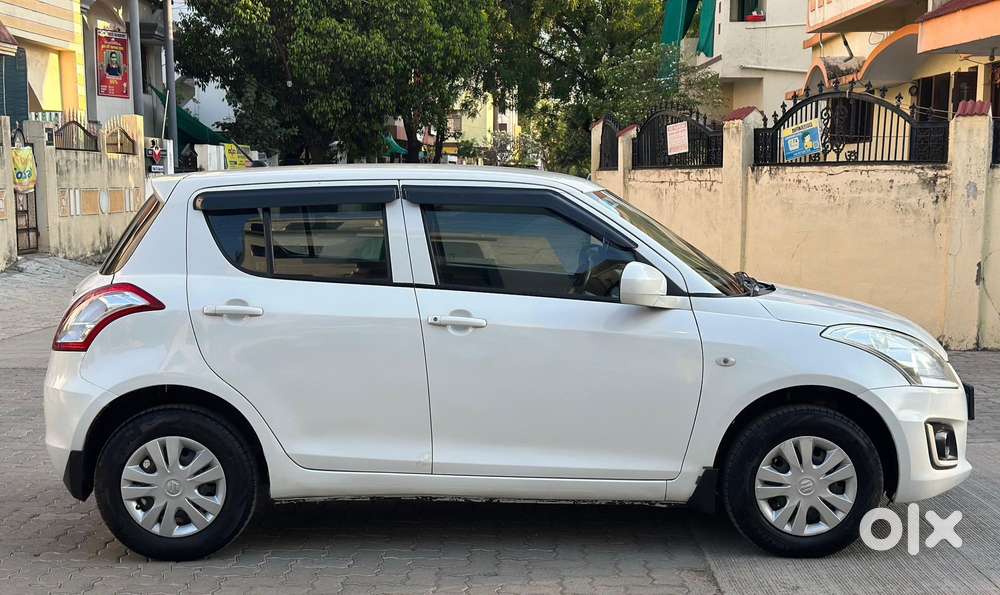 Maruti Suzuki Swift 2011-2014 Lxi, 2015, Petrol