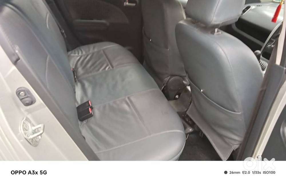 Maruti Suzuki Ritz Vxi, 2013, Petrol
